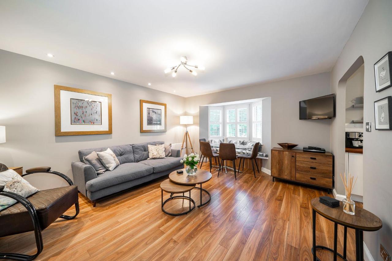 The Pines - Luxury 3-Bed Apartment Near Golf & Spa, Gleneagles, アウキテラーダー エクステリア 写真